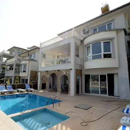 Lux White 3 * Alanya