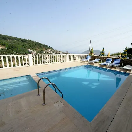 Lux White 3 Villa *