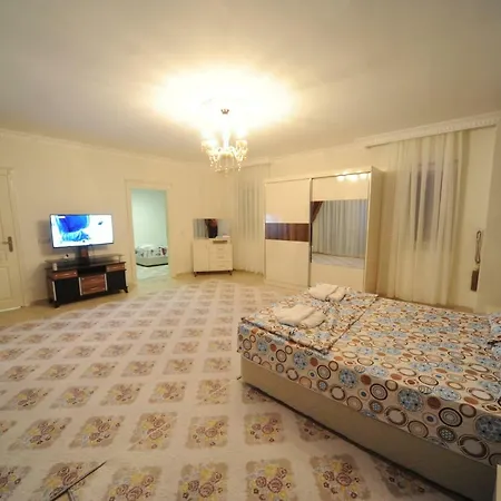 Lux White 3 Villa